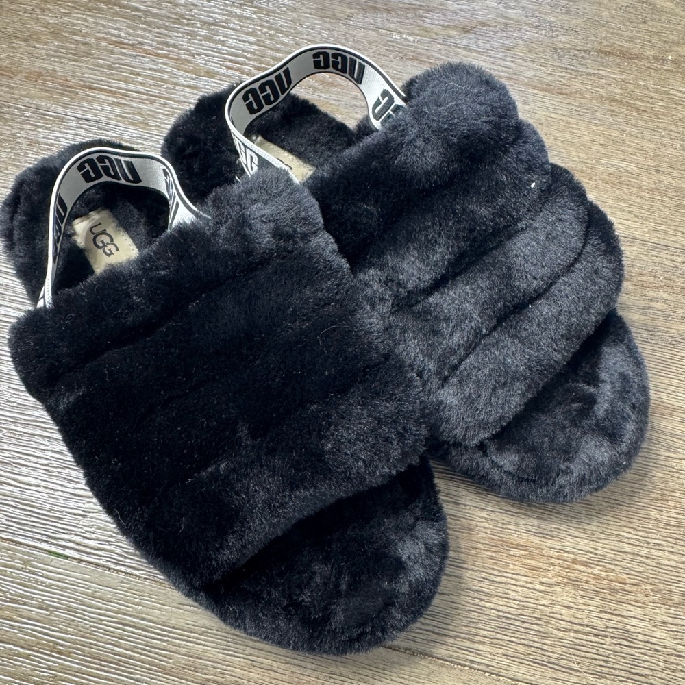 UGG Black Fluffy Slippers